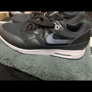 Nike Shoes - Nike AirMax 1 Nike Shoes - Nike AirMax 1
